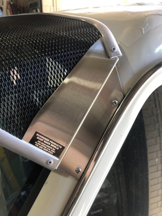 Toyota Landcruiser 7079 Series (fitted with factory snorkel) Mesh