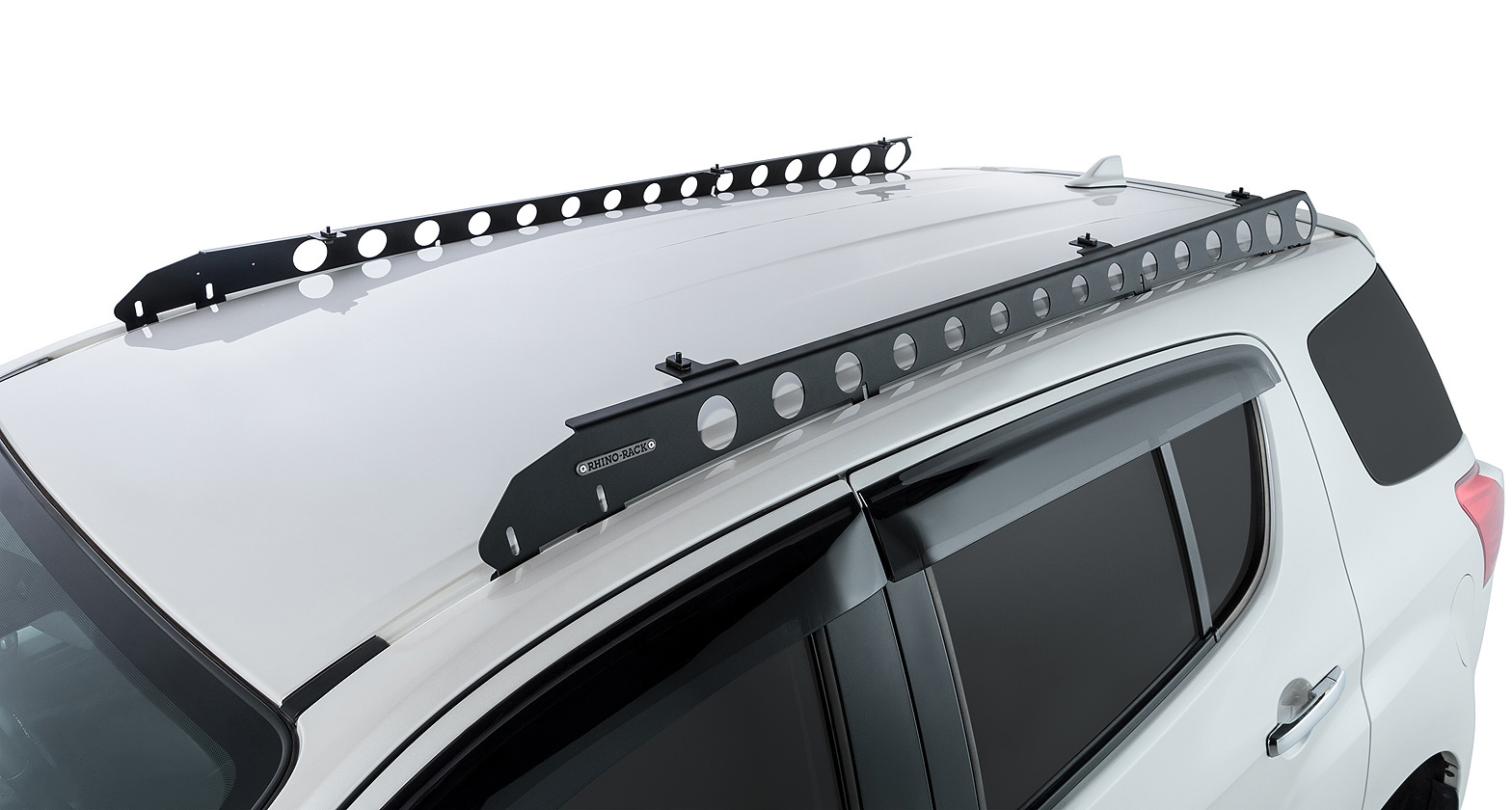 Isuzu MUX Gen1 20132021 (with and without rails) RIMB1 RhinoRack