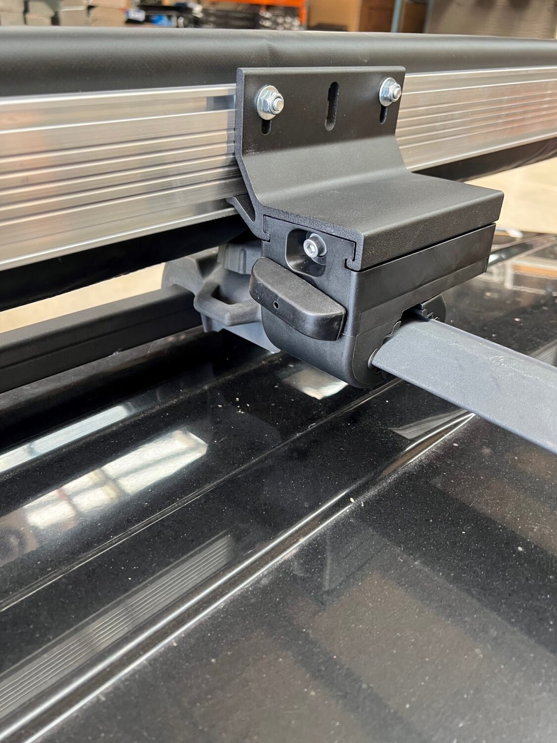 Yakima 8007440 EasyOff Quick Release Awning Brackets (pr) Roof Rack World