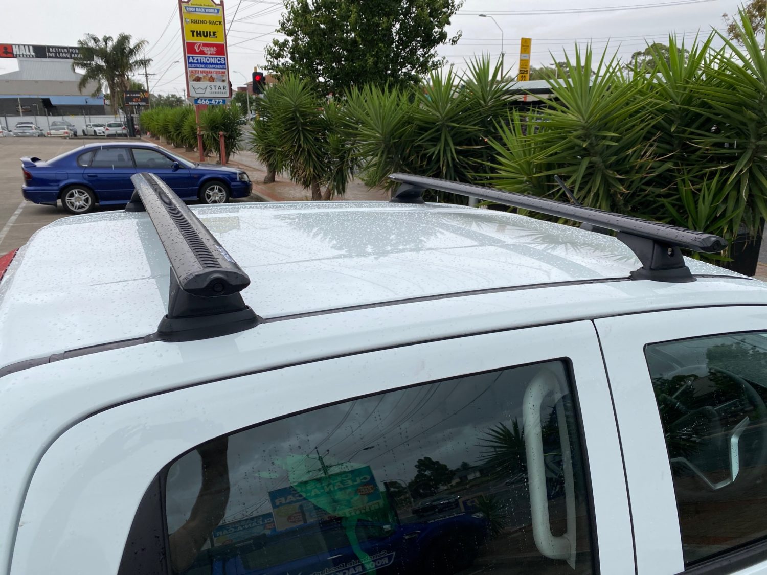 Isuzu DMax Dual Cab 2020on Rhino Black Vortex Roof Racks (JC00524