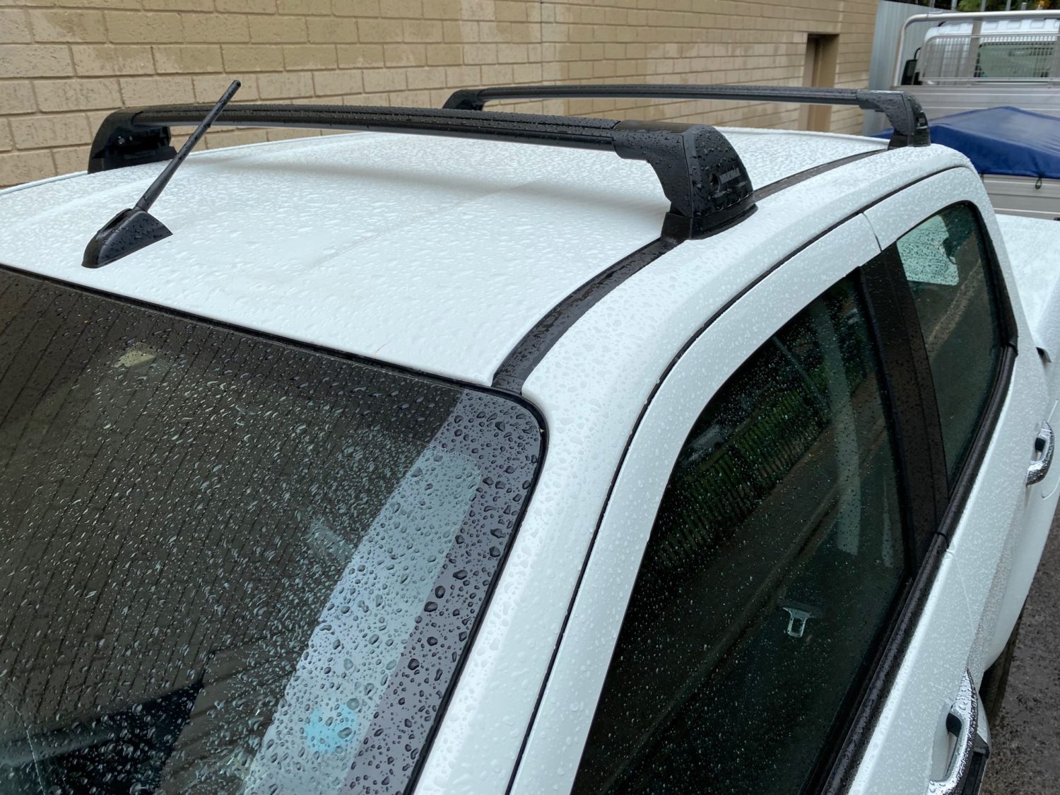 Isuzu DMax Dual Cab Yakima Flush Bar Roof Rack Roof Rack World