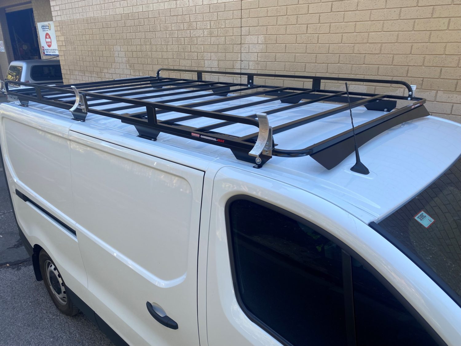 Renault Trafic SWB 2014on Tradesman Roof Rack 2.7m x 1.6m (RTS15
