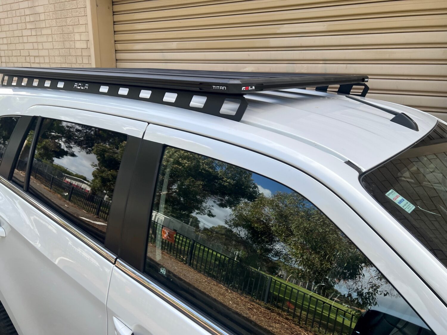 Isuzu MUX 2021on Rola Ridge Mount Kit RM36803 (fits MK111 Titan Trays