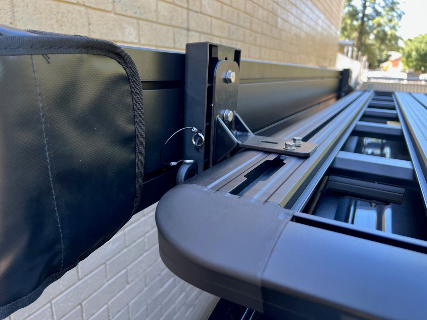 RacksBrax 9000 XD HITCH Roof Rack World