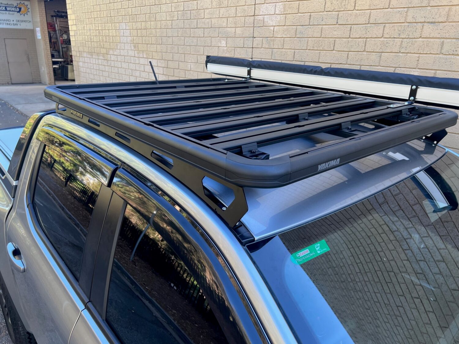 Volkswagen Amarok (with roof rails) May 2023on Dual Cab Yakima