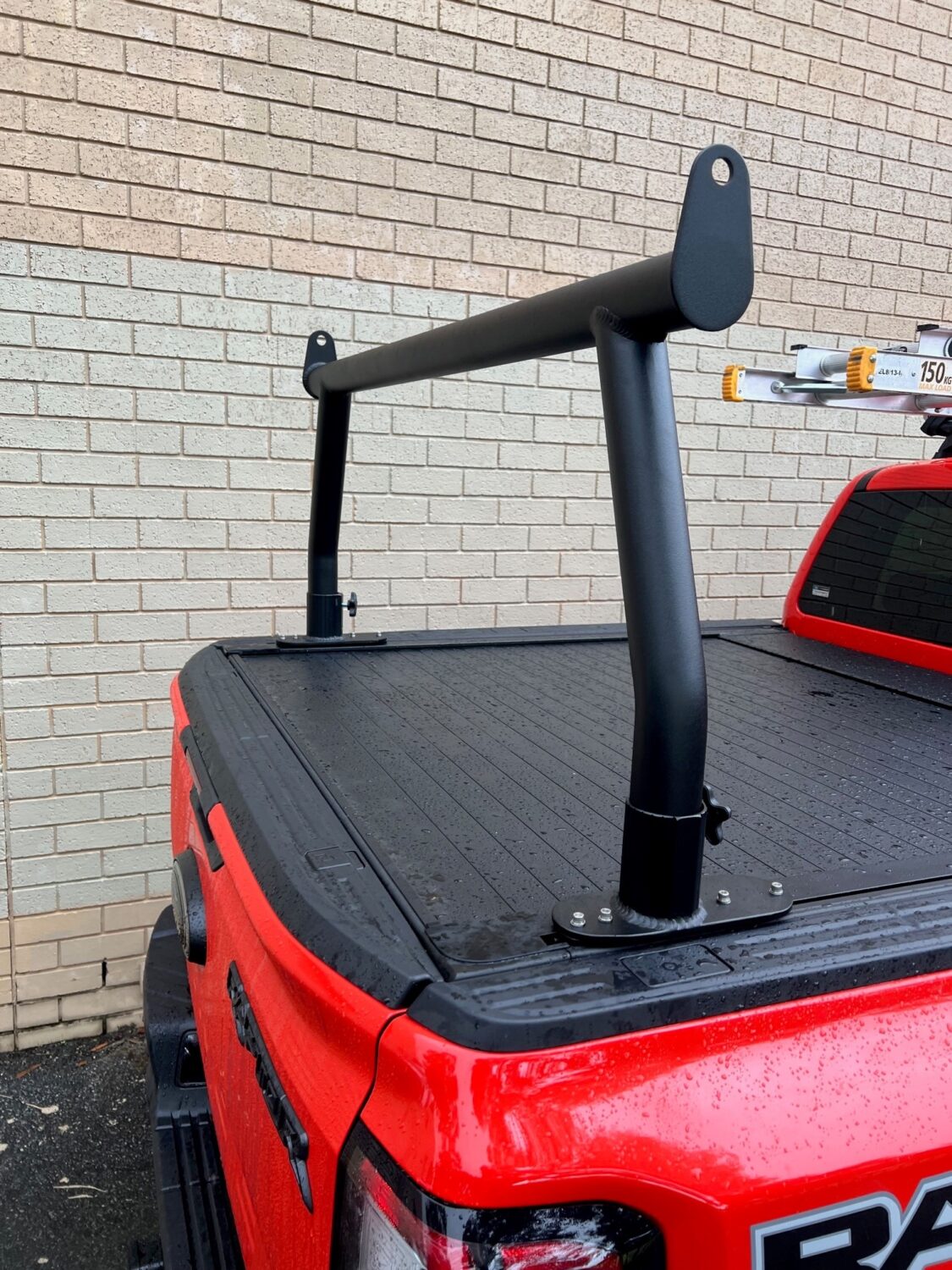Ford Ranger & Raptor Next Gen 2022on (with roller shutter) Trade Rack