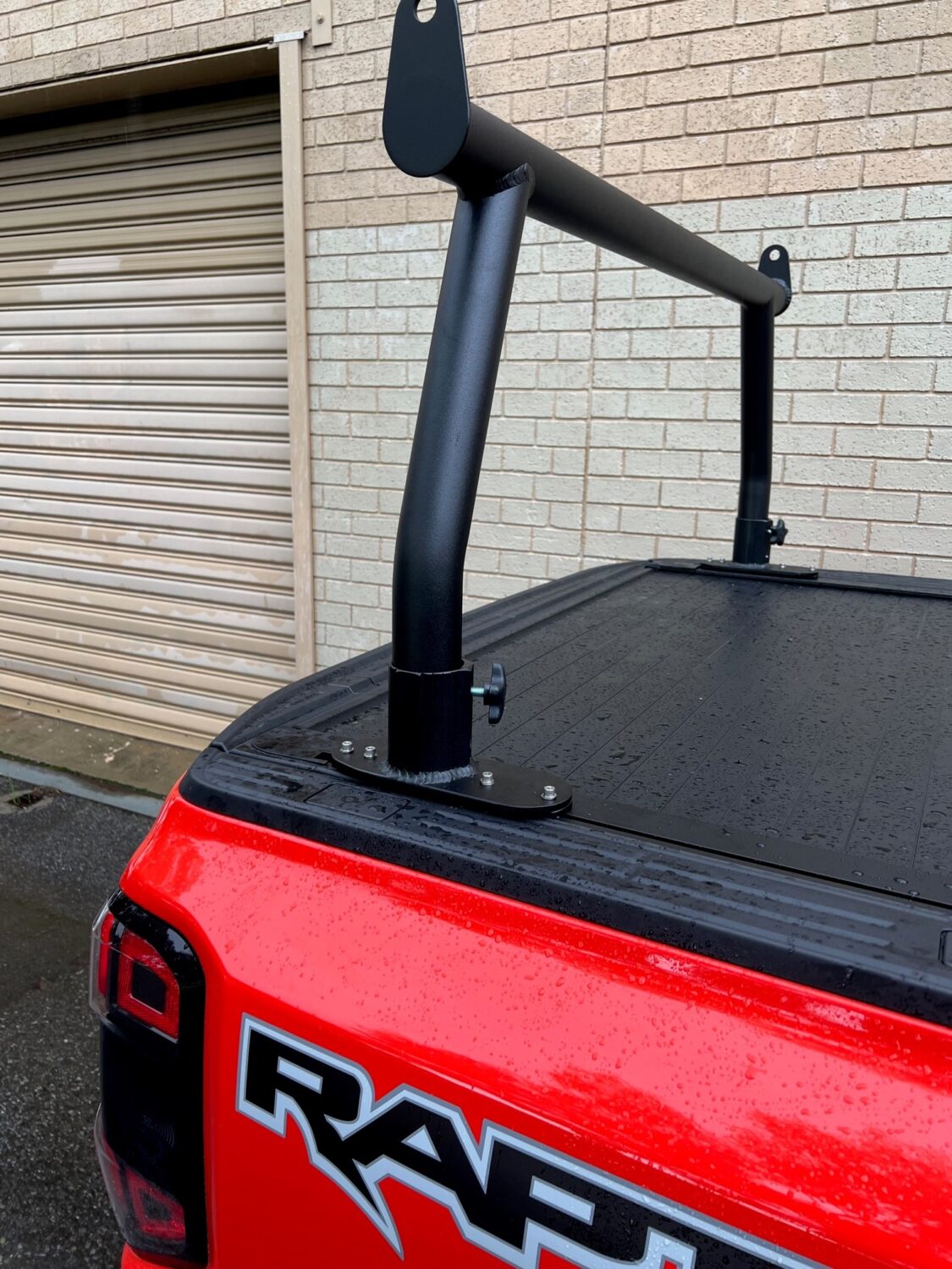 Ford Ranger & Raptor Next Gen 2022on (with roller shutter) Trade Rack