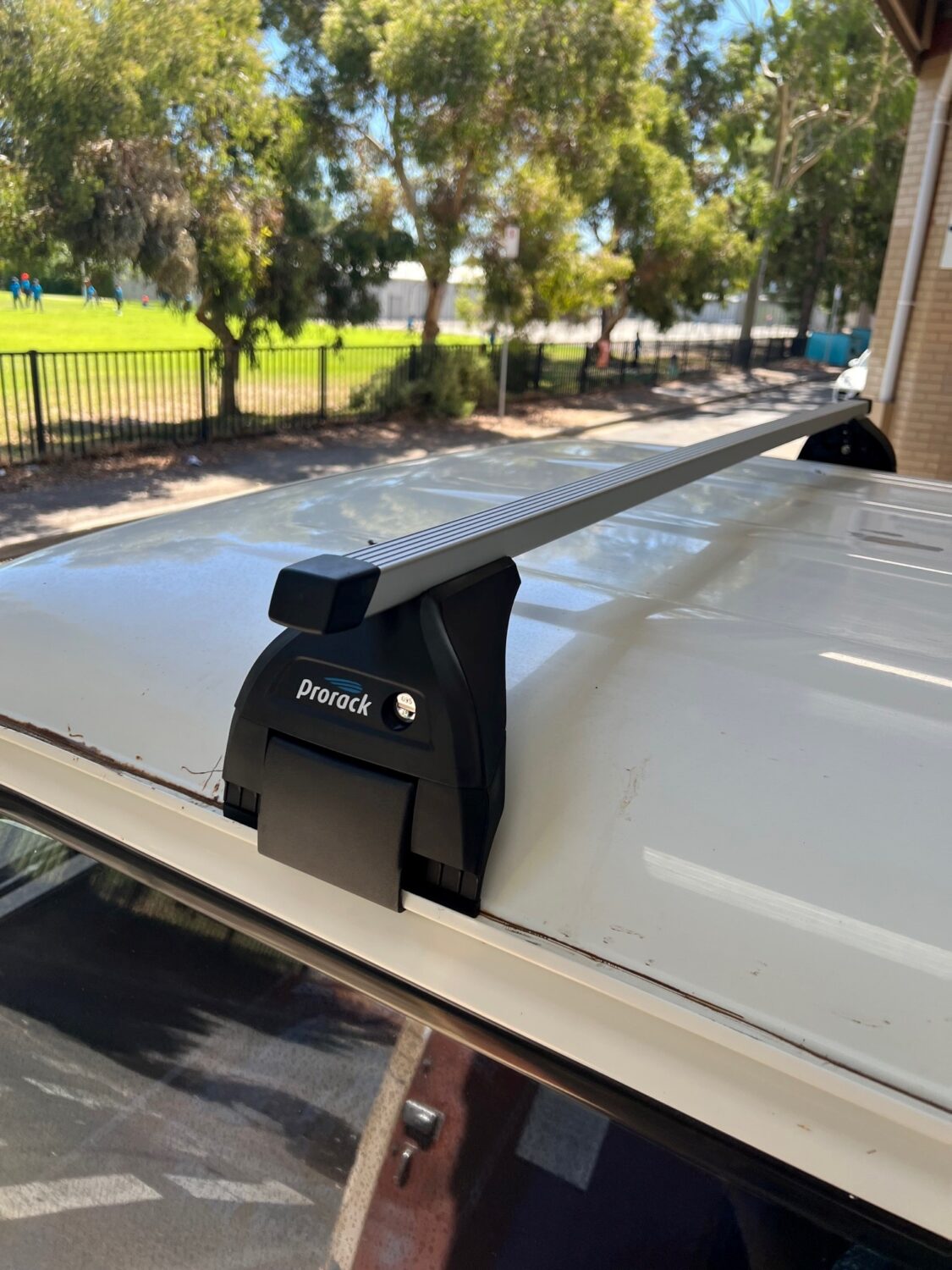 Toyota Prado 90 Series 1996 2003 With Gutters Pro Rack P Bars (pr